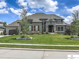 1921 S 214th Ave, Elkhorn, NE 68022