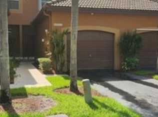 1599 Veracruz Ln, Fort Lauderdale, FL 33327