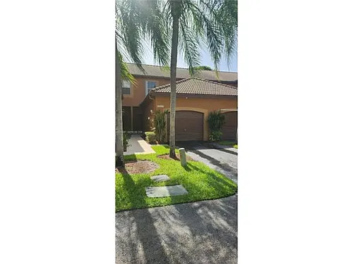 1599 Veracruz Ln Photo 1