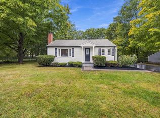 9 Malcolm St, Norfolk, MA 02056