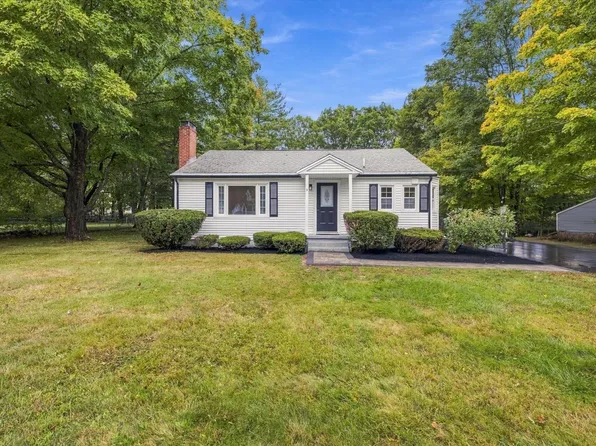 9 Malcolm St, Norfolk, MA 02056