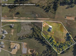 1914 Hickory Point Rd, Clarksville, TN 37043