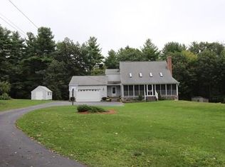 84 Ragged Hill Rd, Hubbardston, MA 01452