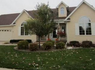 4715 N Brookshire Dr, Appleton, WI 54913