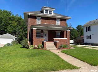 412 S Oakwood Ave, Geneseo, IL 61254