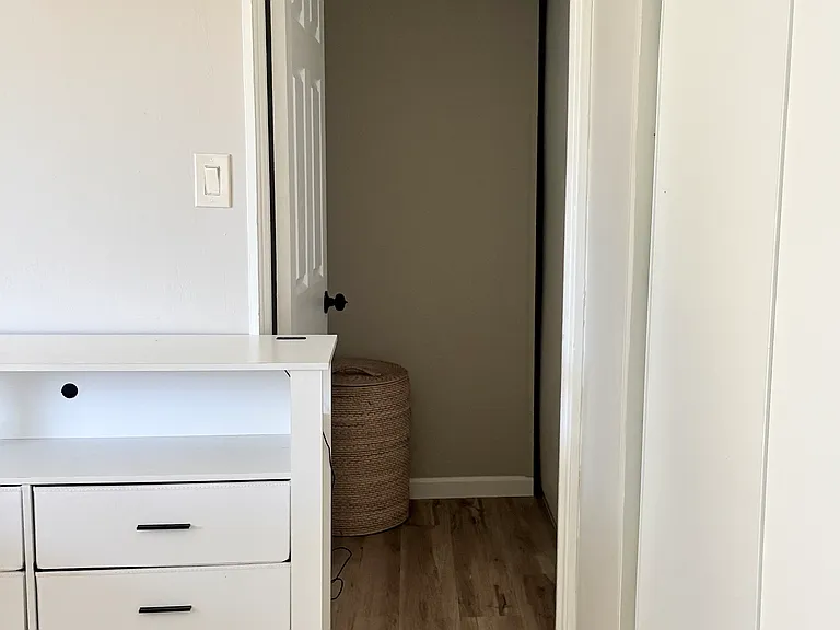 6015 N Alturas Ave #2 — Photo 5