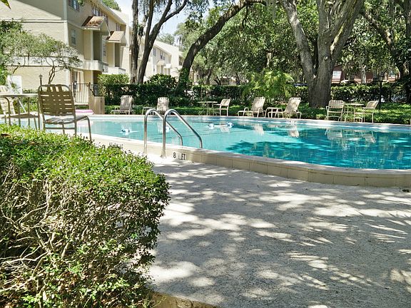5th image of 14412 Reuter Strasse Cir #203