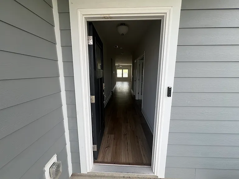 1095 Holland Ridge Way — Photo 6