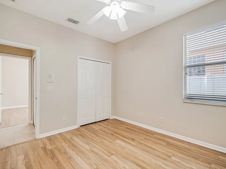 1904 Candlenut Cir — Photo 60