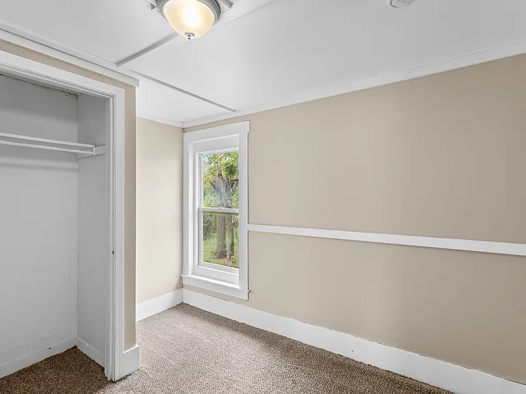 113 Barlow St #2 — Photo 6