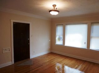 9350 S Saginaw Ave, Chicago, IL