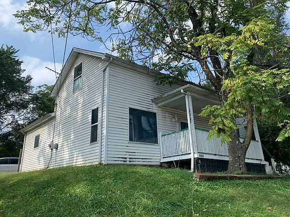 3rd image of 5306 Heege Rd