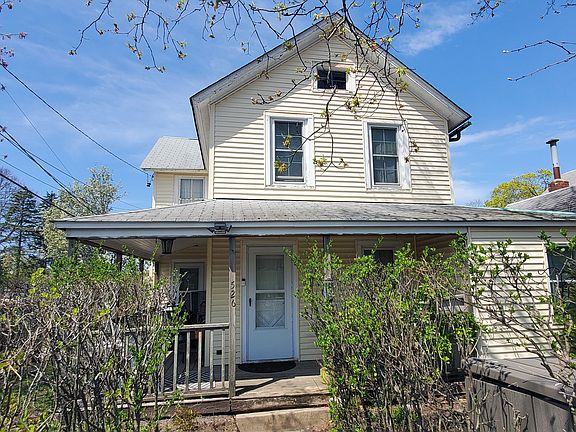 2nd image of 524-526 Pulaski St