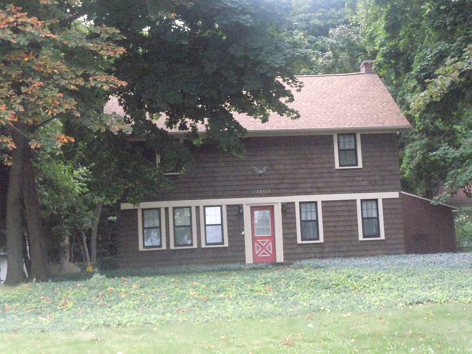 1st image of 24100 Euclid Ave