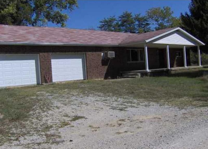 2nd image of 4372 Mount Union Rd