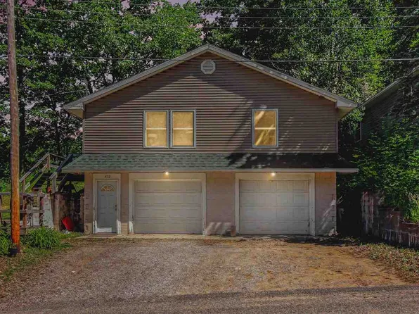632 Sharon St #632 & 642, Gaylord, MI 49735