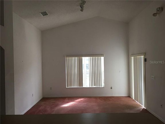 4th image of 7902 Canary Palm Ct
