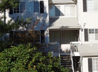 76 Hyde Ct, Bedminster, NJ 07921