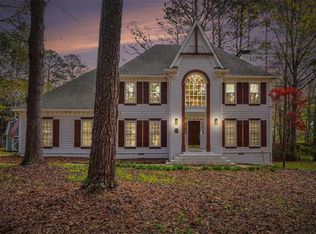 105 Tiffany Ct, Locust Grove, GA 30248
