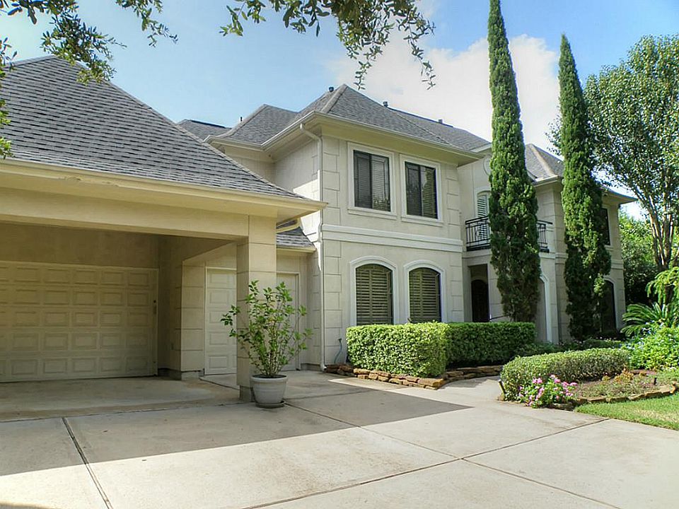 1st image of 906 Bentwood Ct