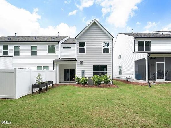 1105 Arbor Edge Ln
