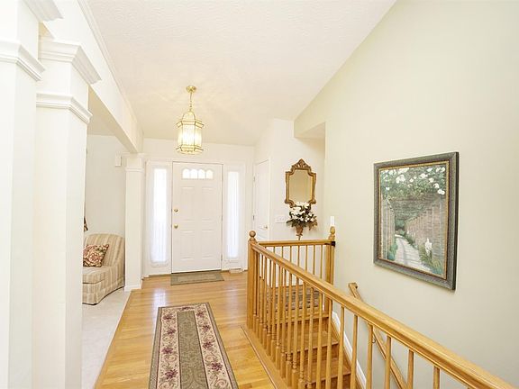 3rd image of 3243 Indian Meadows Dr