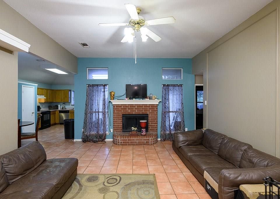 1st image of 6320 Royal Cedar Dr