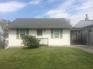 4109 E Cumberland Rd, Bluefield, WV 24701