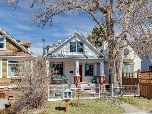 2230 22nd Ave SW, Calgary, AB T2T 0S7