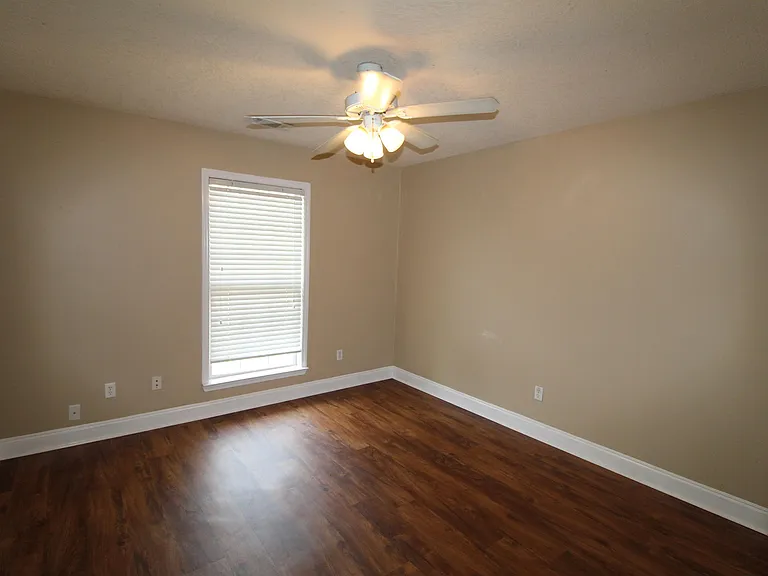 1479 Crossway Cottages Ln #B — Photo 7