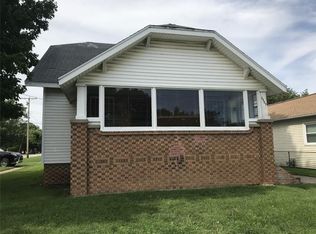 2720 Dewitt Ave, Mattoon, IL 61938