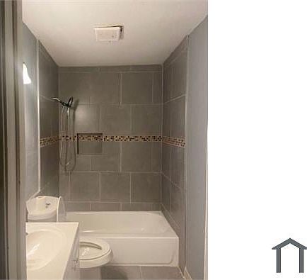 5th image of 10109 Sierra Dr