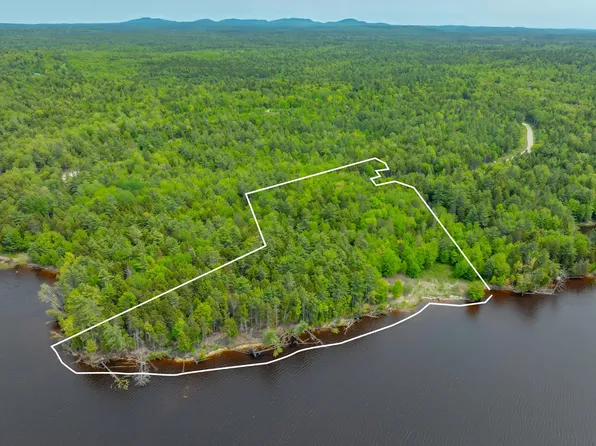 80 Bufford Drive, Waltham, ME 04605