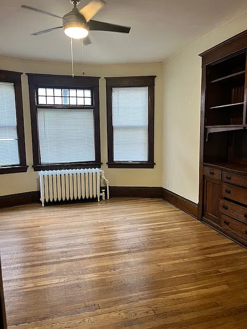 3 bed, 1250 sqft, $1,595 — Photo 3