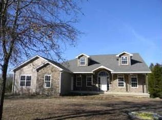 8751 S Ginn Ln, Columbia, MO 65201