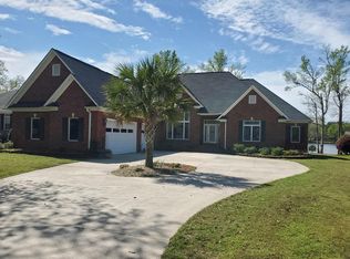 23 Ridge Lake Dr, Manning, SC 29102