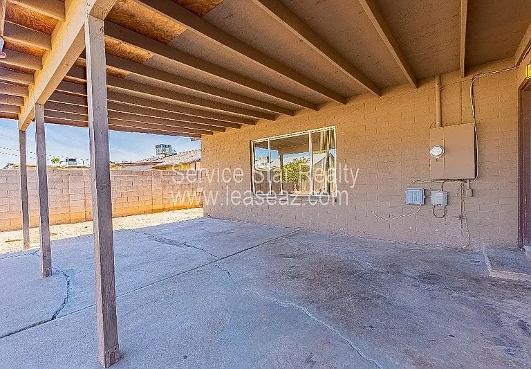 532 W Dublin St — Photo 40