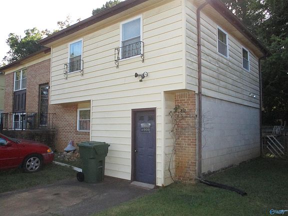 3rd image of 5017 Rolling Hills Dr NW
