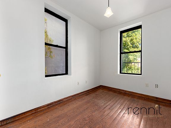 3rd image of 817 Saint Johns Pl APT 3F