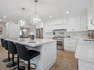 18 Keys Cres, Guelph, ON N1G 5J7