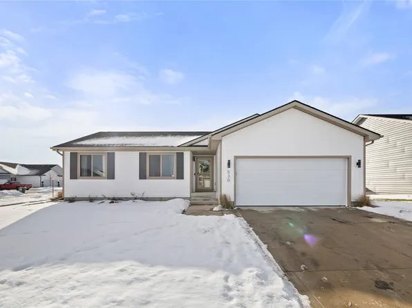 530 E 3rd St, Huxley, IA 50124