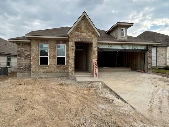 2214 Johnny Lyon Ct, Bryan, TX 77807