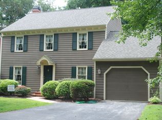 118 Hedgerow Ln, West Chester, PA 19380