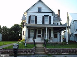 121 Church St, Denver, PA 17555