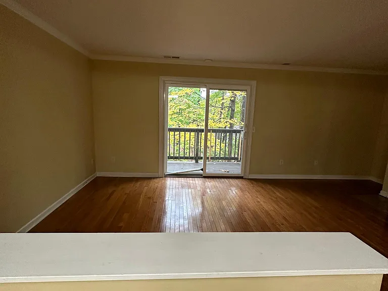25 Padanaram Rd #43 — Photo 7