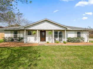15626 Manning Dr, Cypress, TX 77429