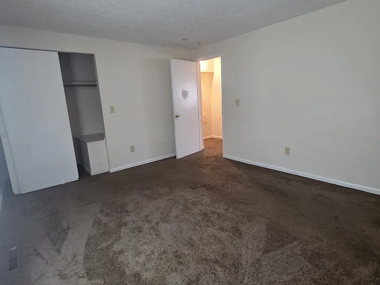 5813 Maple Canyon Ave — Photo 13