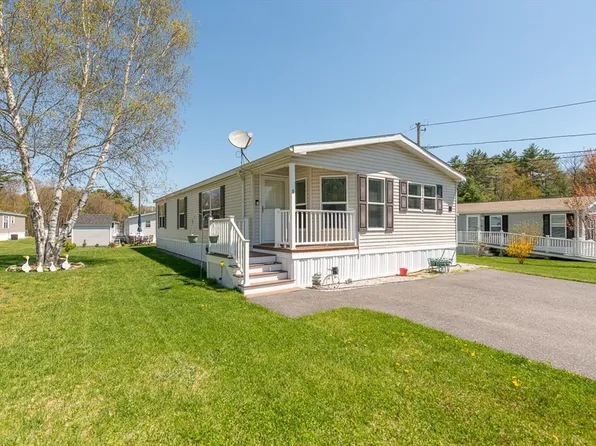 5 Asher Ln, Pepperell, MA 01463