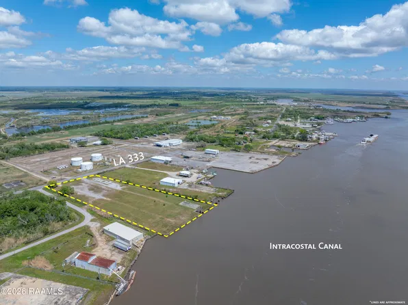 2000 S State St #333, Abbeville, LA 70510