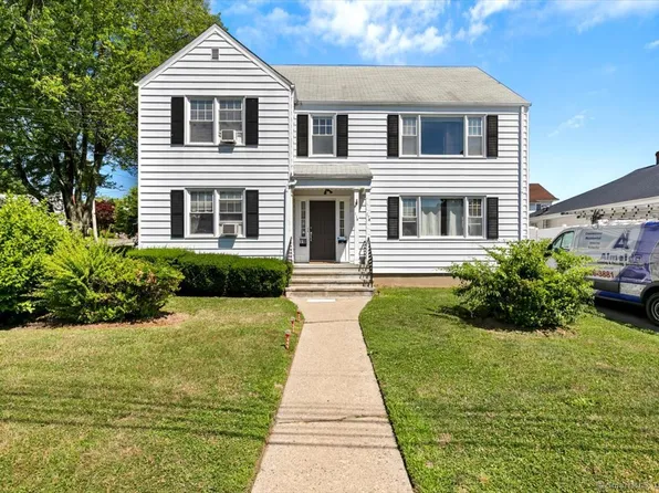 116 Goldenrod Avenue, Bridgeport, CT 06606